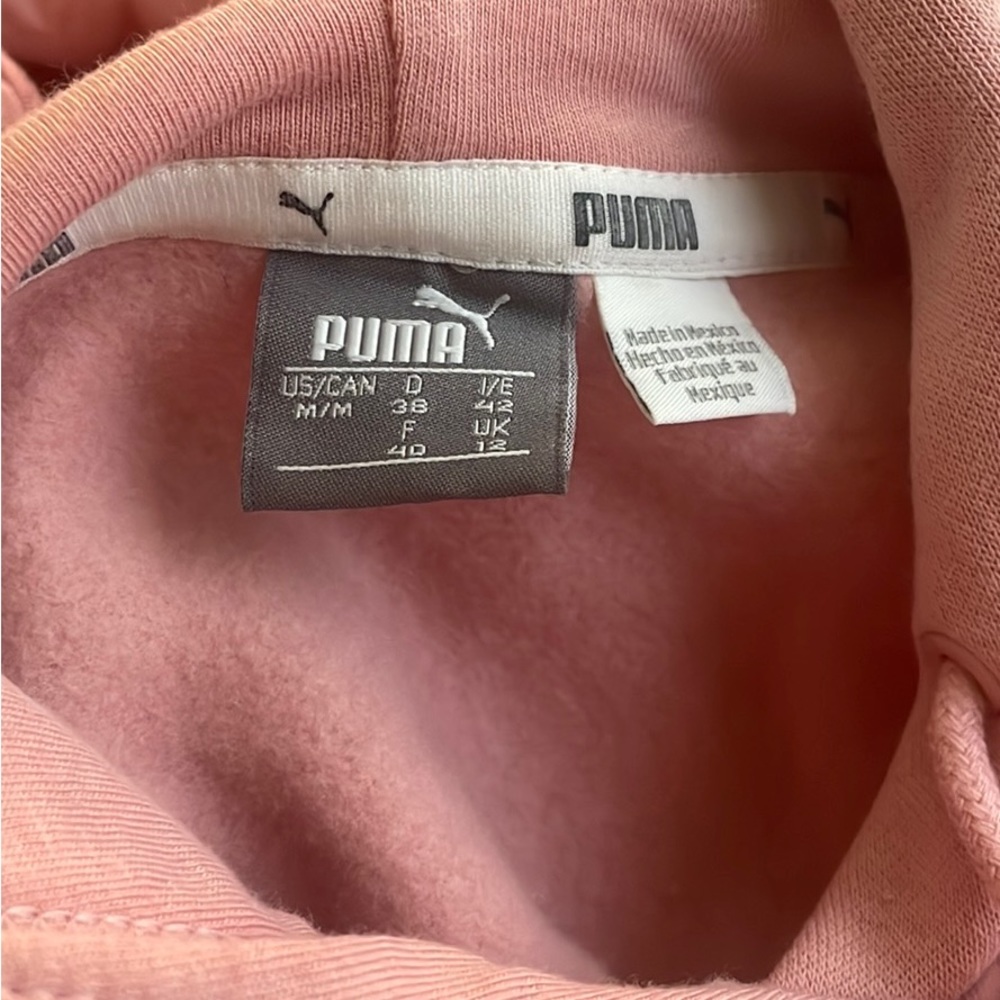 Puma - Picture 3 of 4